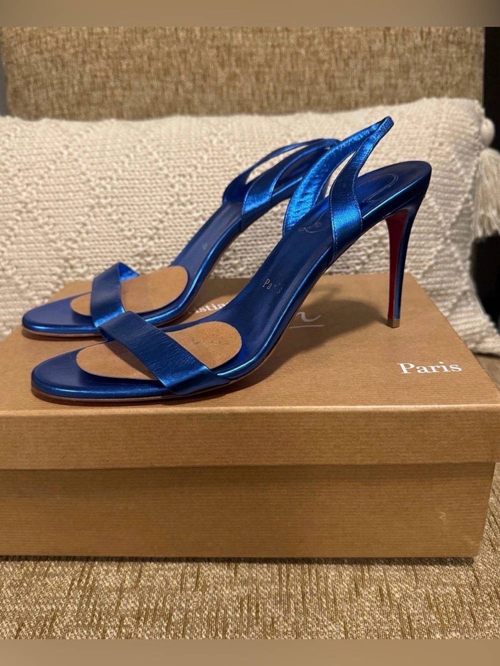 ❤️ Authentic Christian Louboutin Sling Back Heels Size 40 W/ Box ❤️